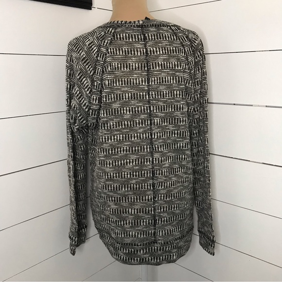 Kut from the Kloth Sweater Size L - Picture 3 of 5